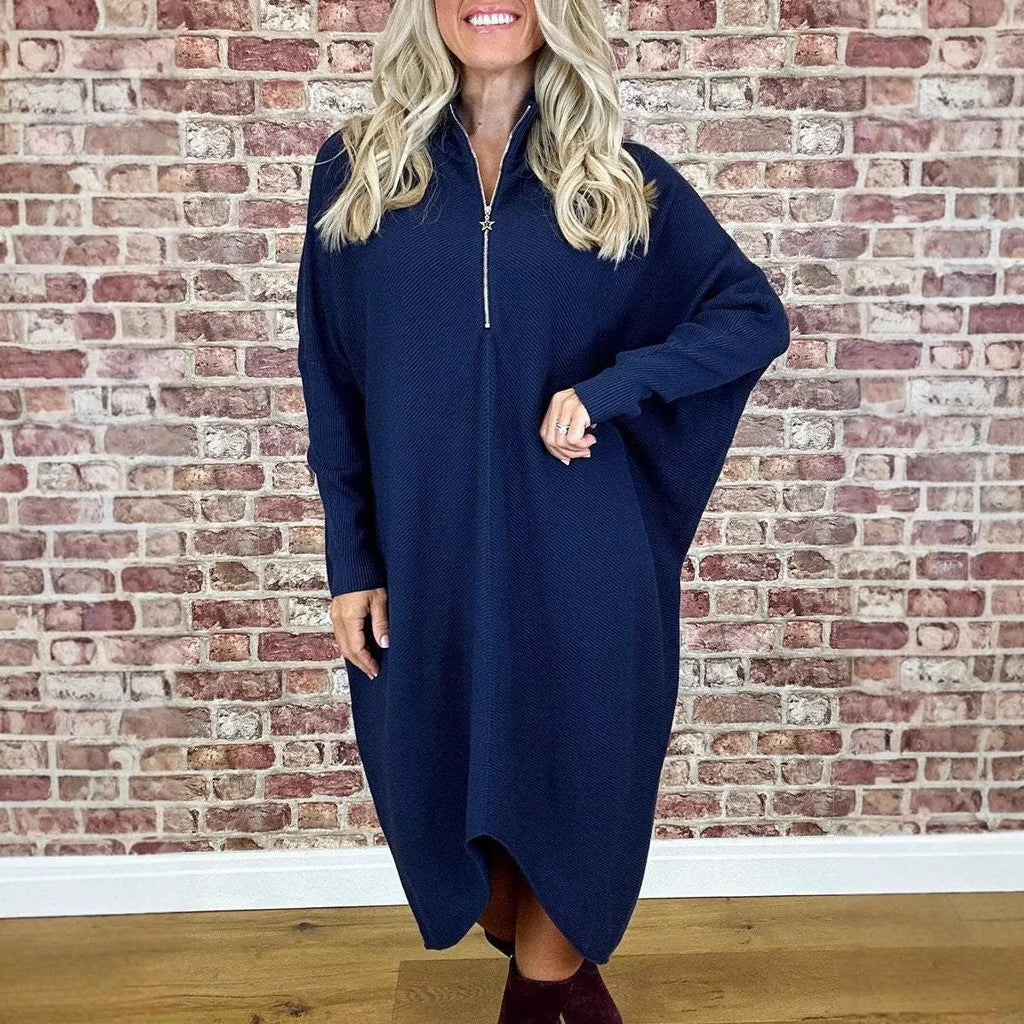 Women's solid colour loose knitted dress with raglan sleeves and a front zip detail
