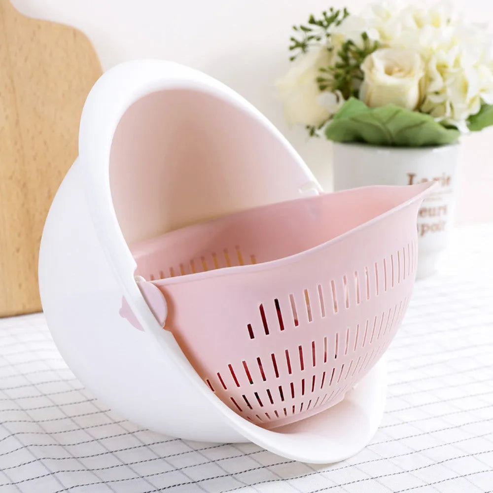 Portable double-layer hollow fruit and vegetable cleaning drain basket in Beige, 23 cm square PP plastic