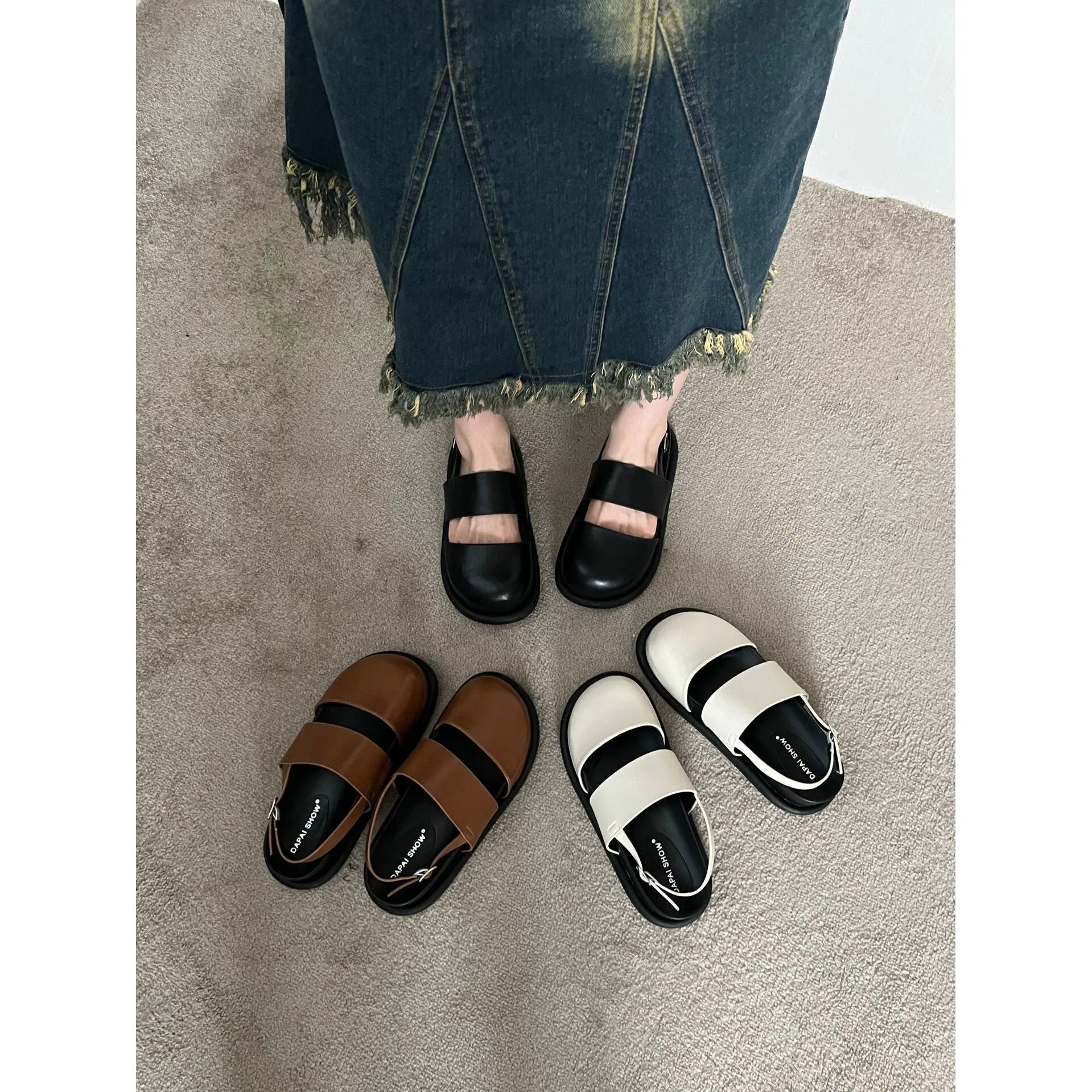 Retro raise the bottom closed toe sandals with ankle-strap buckle in apricot colour
