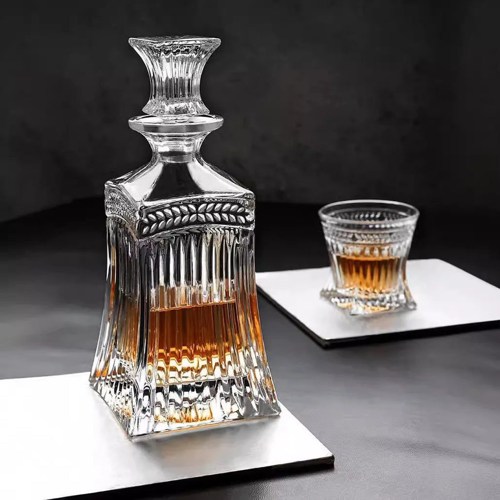 490ml imported crystal glass Wellington wine decanter set with six matching glasses in retro mild luxury style