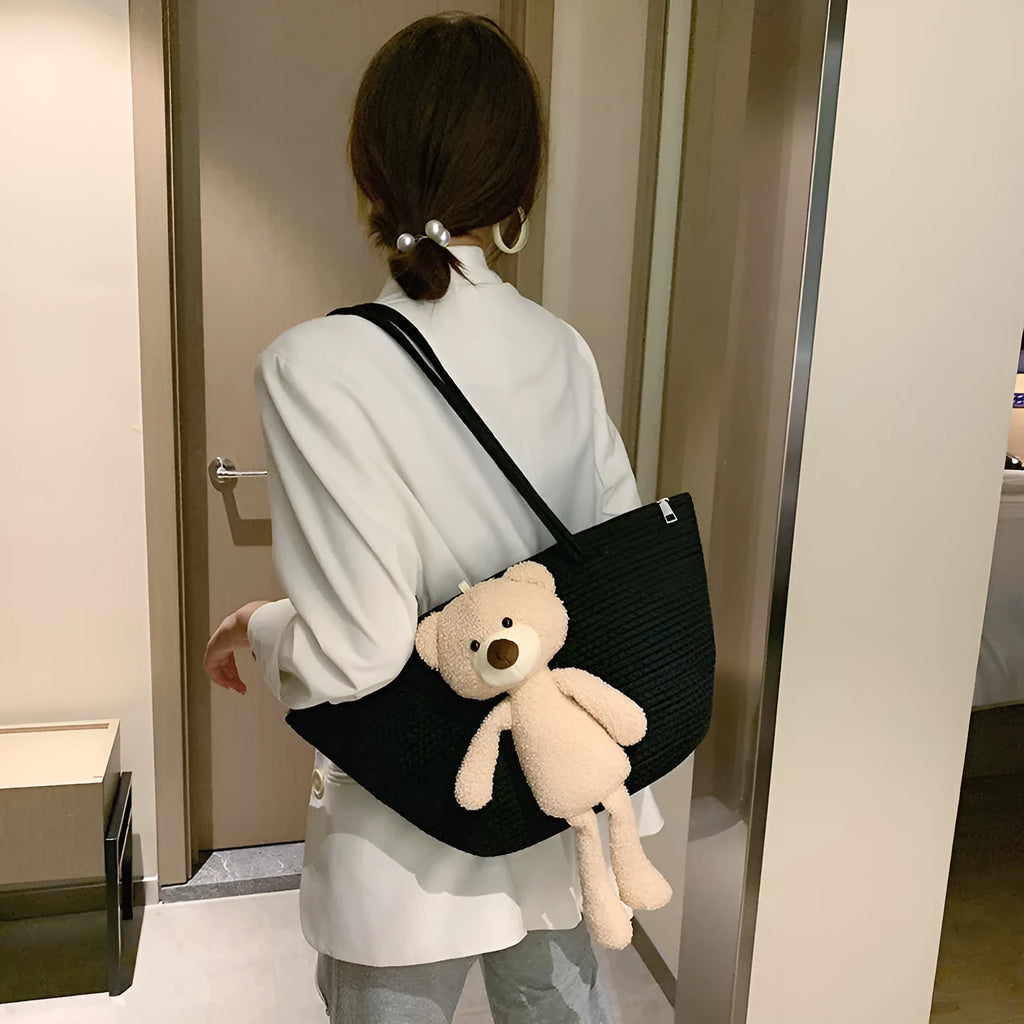 Cotton and linen woven shoulder bag in dumpling shape with three-dimensional pocket and double straps