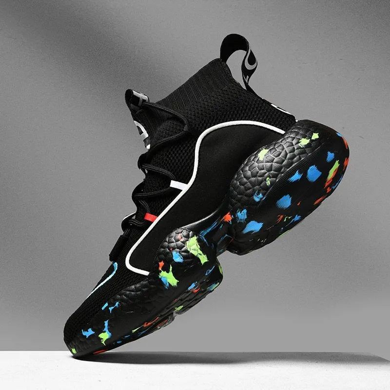 Men's camouflage black vulcanised sneakers with mesh upper and flat rubber sole on a white background.