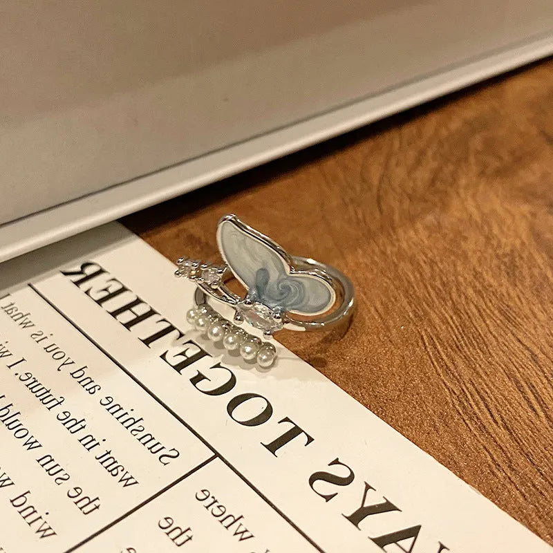 Chinese butterfly design women's ring in polished copper with oil drip texture
