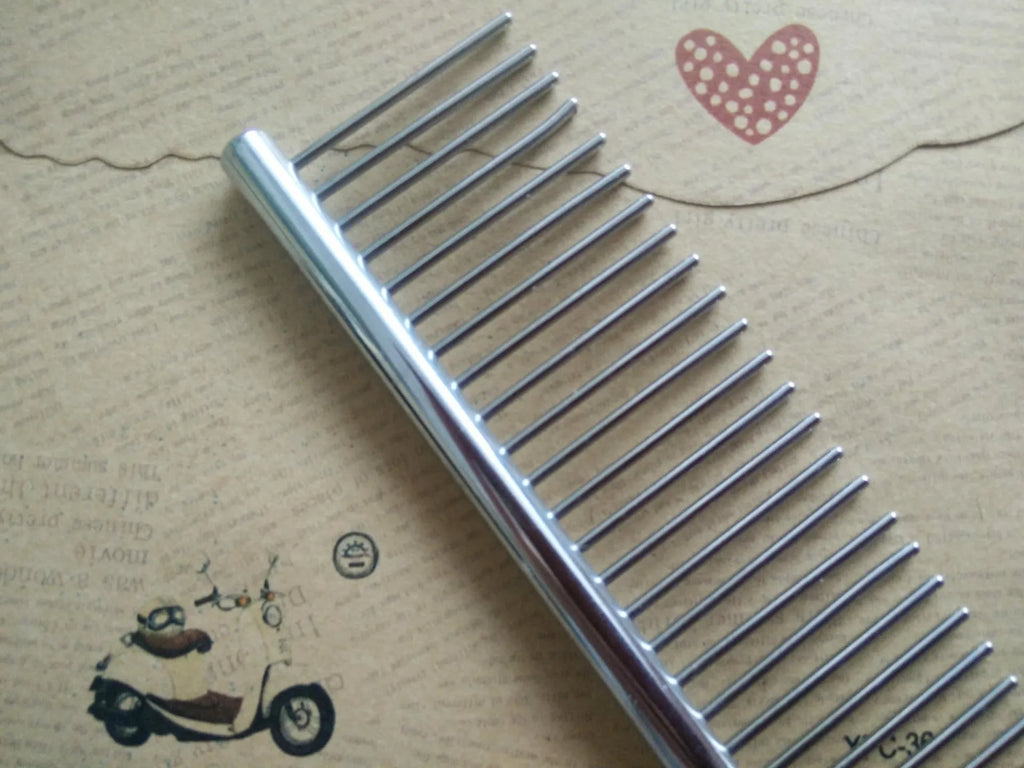 Steel pet grooming comb 19cm x 4.2cm round bar model 1942PY-1 on white background