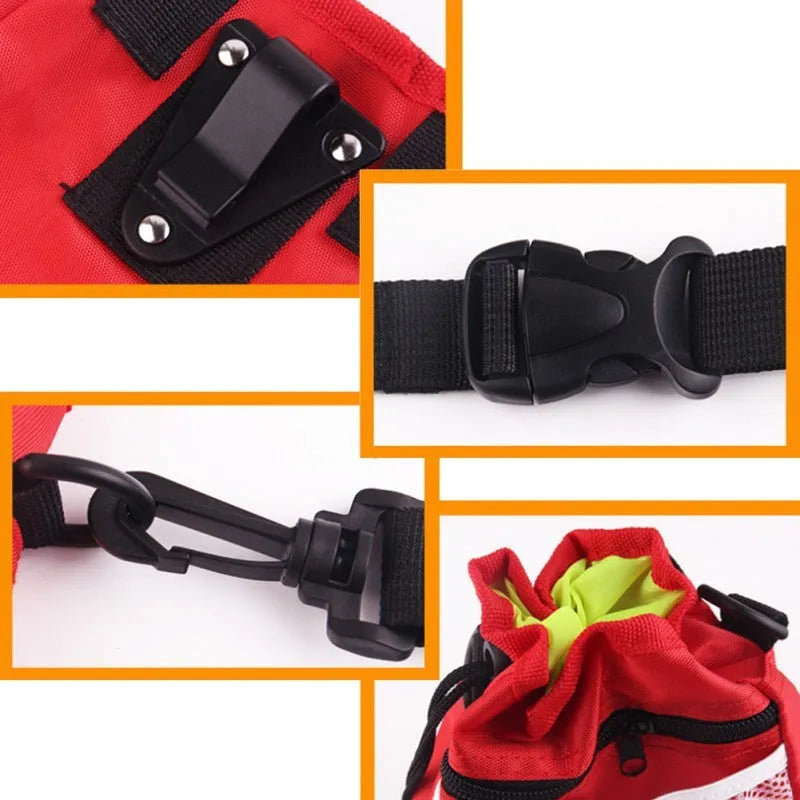 Dog treat pouch in red Oxford cloth with drawstring closure and detachable belt buckle, 18x14x6cm
