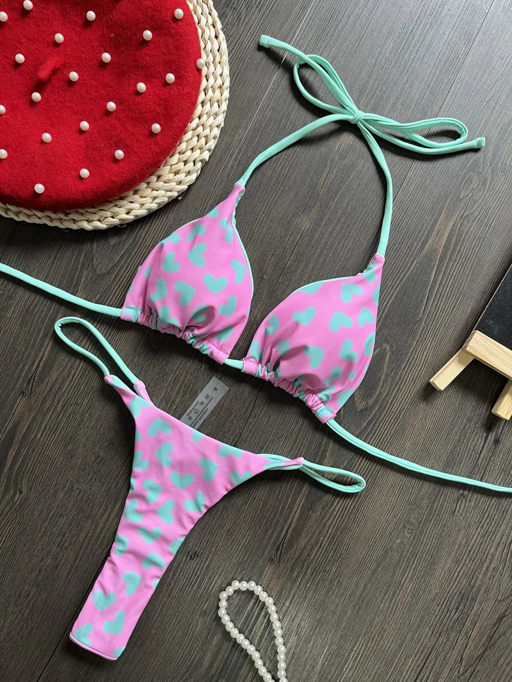 Heart print backless swimsuit with high-cut split briefs in nylon fabric with cotton lining
