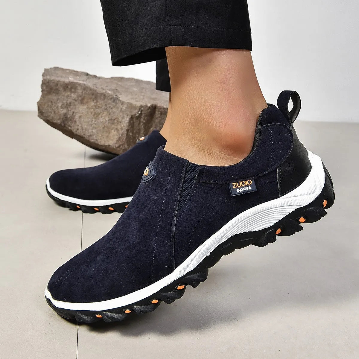 Men's round head thin shoes in slip-on oversleeve design available in multiple colours