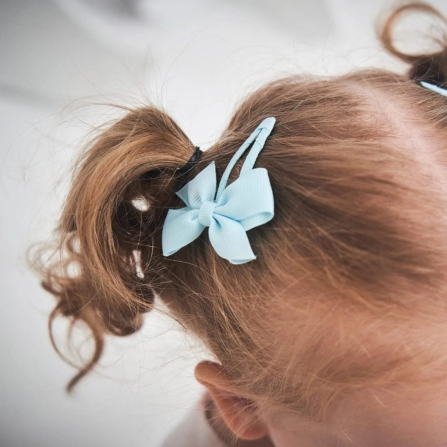 40-piece set of snap hair bows in various grosgrain ribbon colours for baby girls
