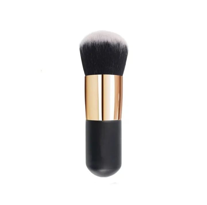 Chubby pier makeup brush with rayon bristles and wooden handle, 11cm total length, available in multiple colours