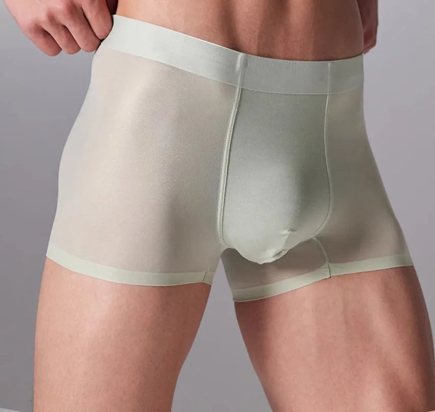 Men's lightweight seamless fitness shorts in black, blue, green, or silver on a size chart