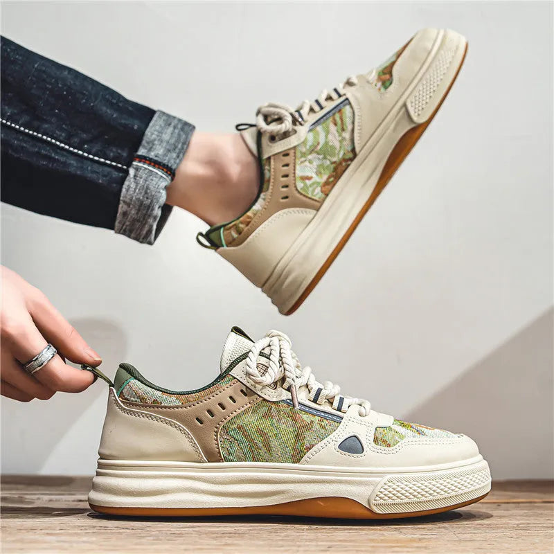 Casual canvas shoes with round toe and flat heel in Milan green or beige colour options