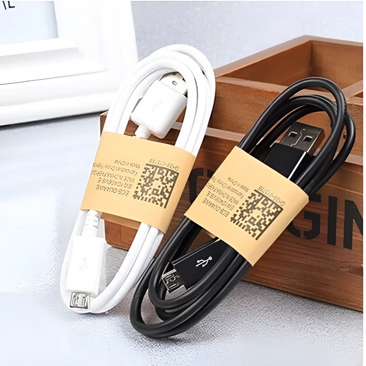 Black Android Micro USB charging and data cable with 1 metre length