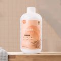 500ml bottle of antibacterial anti-mite deodorant pet shower gel for dogs and cats