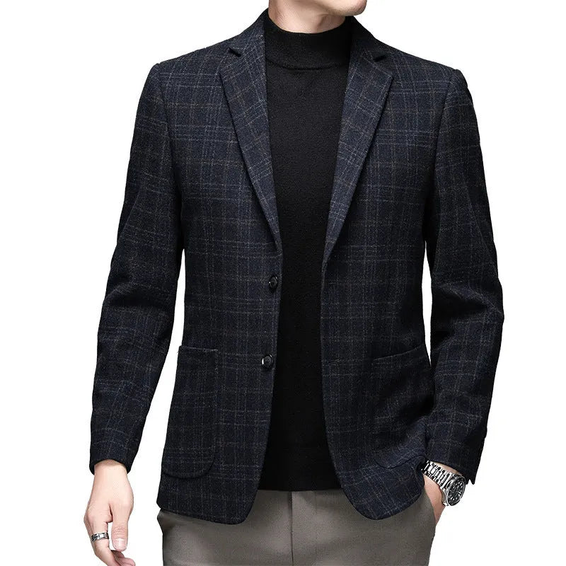 Men's solid colour polyester winter jacket in loose fit design with long sleeves and round hem