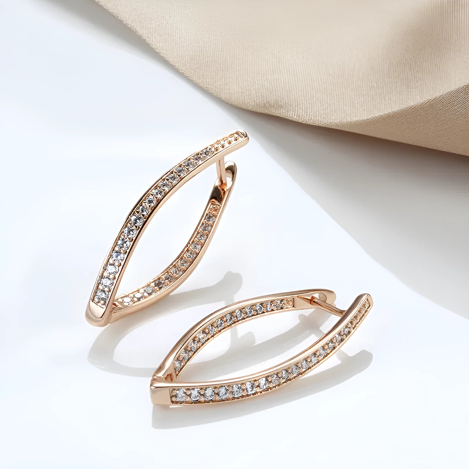 Geometric zircon eardrops earrings in H0493 colour with copper construction and ins style detailing
