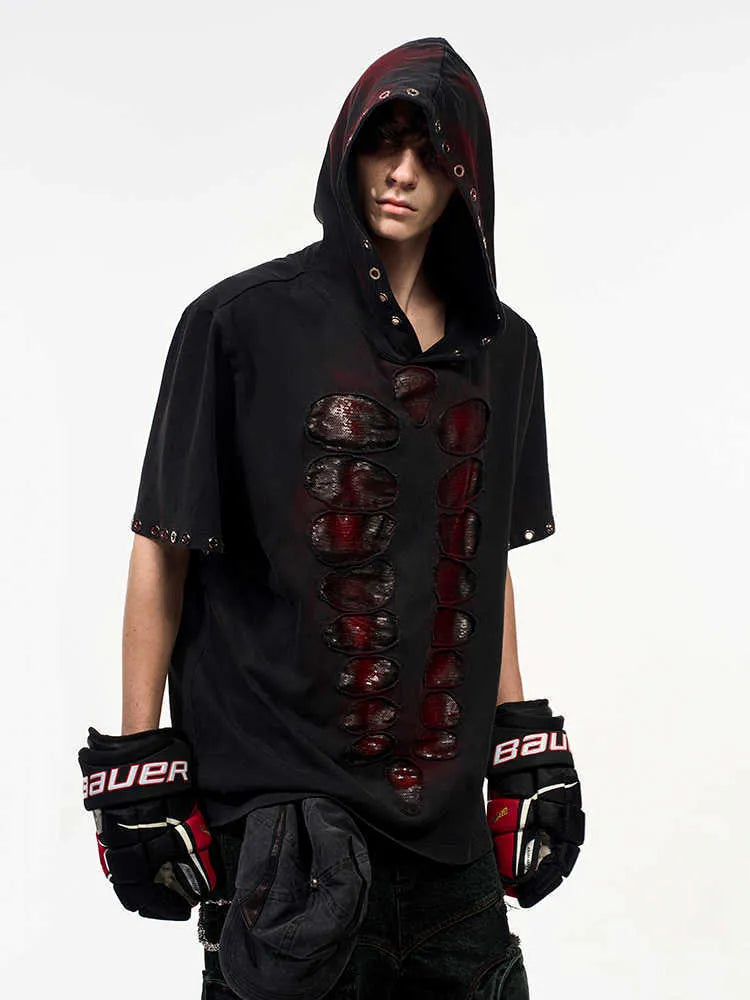 Black hooded men's T-shirt with sequin decoration and short sleeves in loose fit