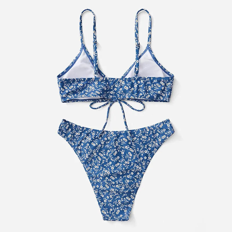 Blue polyester swimsuit three-piece set with top and shorts for swimming