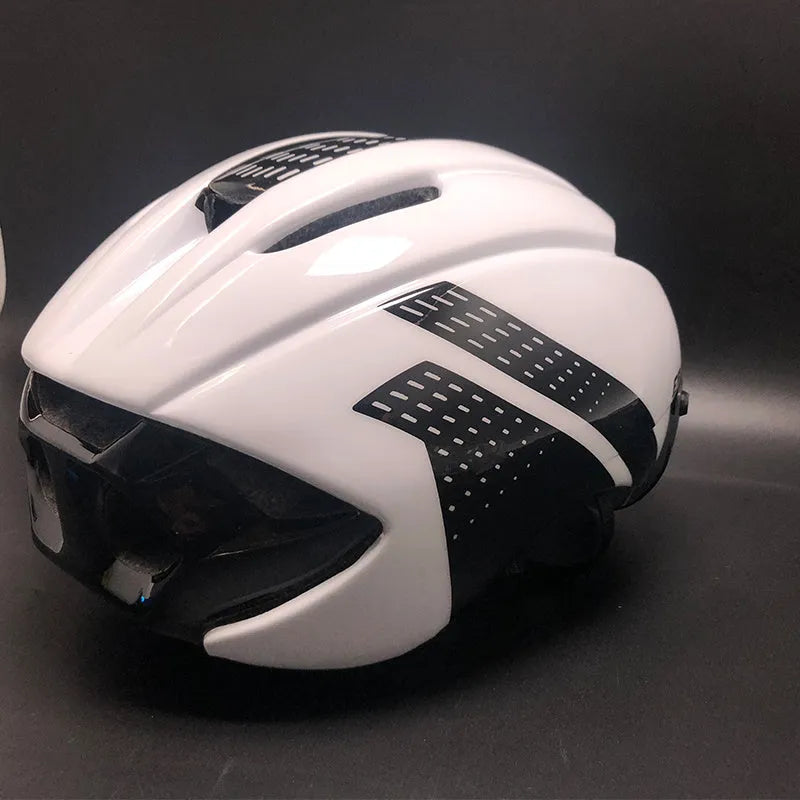 Magnetic goggles helmet for mountain or road bike, PC shell, 11 vents, silver-gray and yellow lenses, size L
