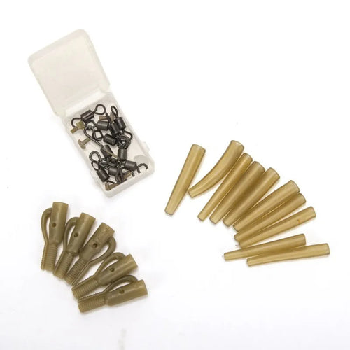 Carded set of 30 European coarse fishing accessories including screws, tubes, and rotating parts.