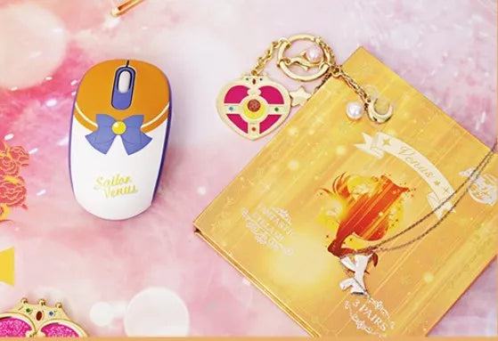 Sailor Moon wireless mouse with character design, 2.4GHz wireless connection, and USB receiver