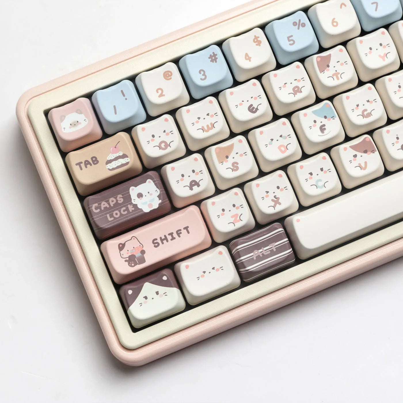 Sea salt cat design PBT keycap set for mechanical keyboards with March layout 7u supplement compatibility