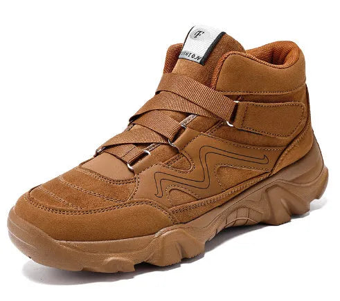 Men's black leather casual shoes with rubber sole shown on a size 45 foot.