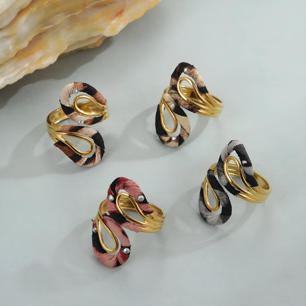 Leopard series stainless steel open mouth ring with geometric heart or star shape design in electroplated colours