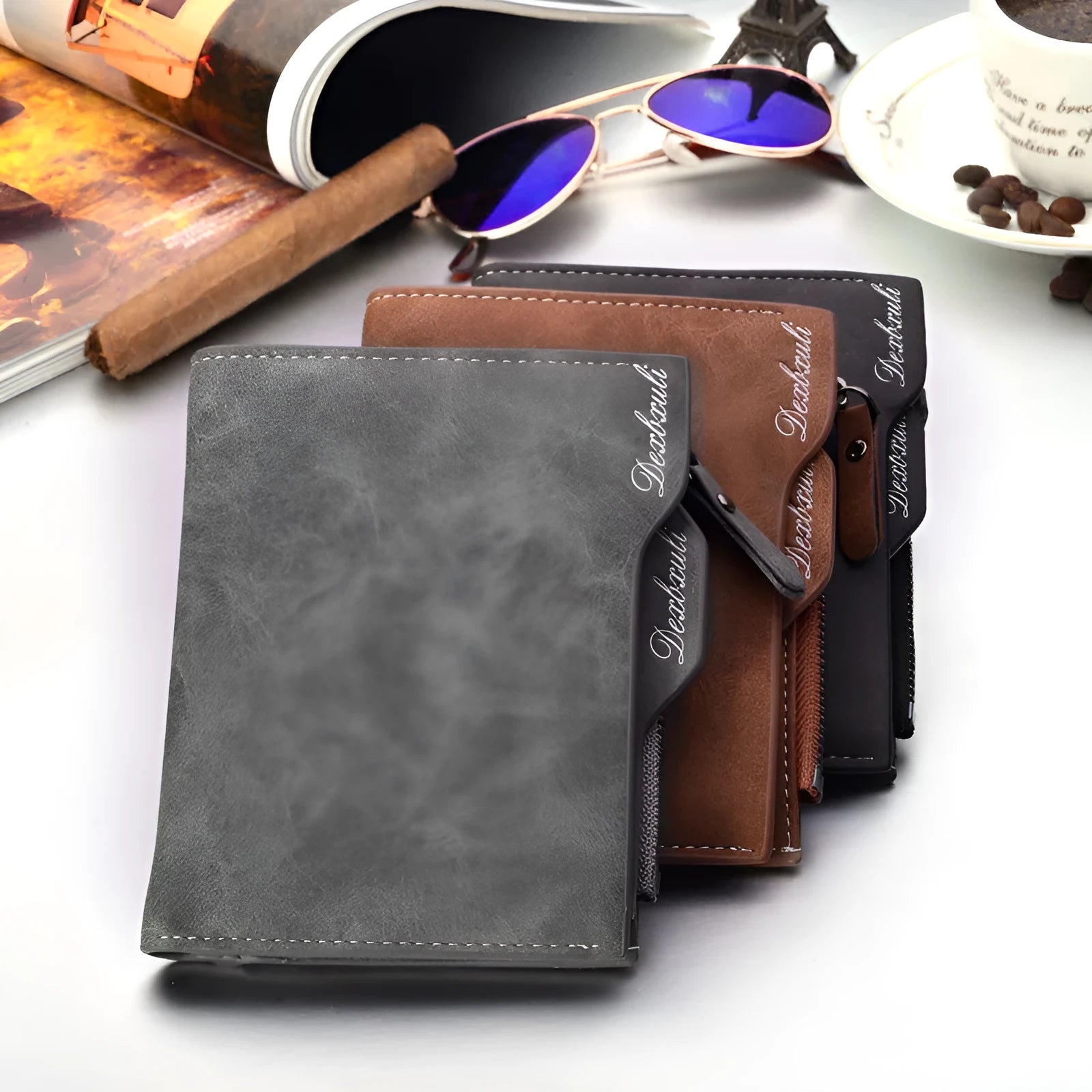 Men's short multifunctional wallet with zipped coin pocket, black colour, 10 x 12.2 x 1.8 cm