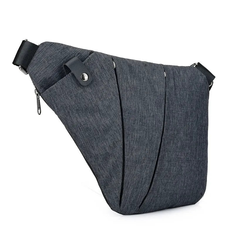 Anti-theft crossbody bag for men in black Oxford cloth with zipper closure