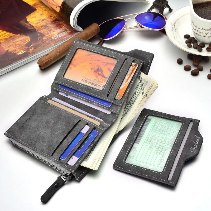 Men's short multifunctional wallet with zipped coin pocket, black colour, 10 x 12.2 x 1.8 cm