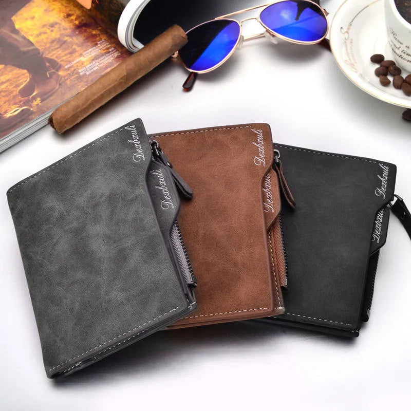 Men's short multifunctional wallet with zipped coin pocket, black colour, 10 x 12.2 x 1.8 cm