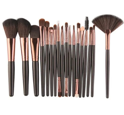 18-piece makeup brush set with fan-shaped tools in multiple styles for professional and home makeup application