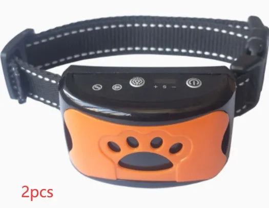 Waterproof rechargeable dog training collar with remote control in black colour, adjustable 6-35cm neck strap