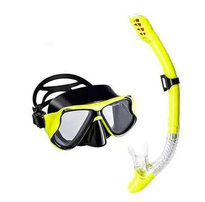 Black PC frame diving goggles with anti-fog lens and adjustable silicone strap for myopia users