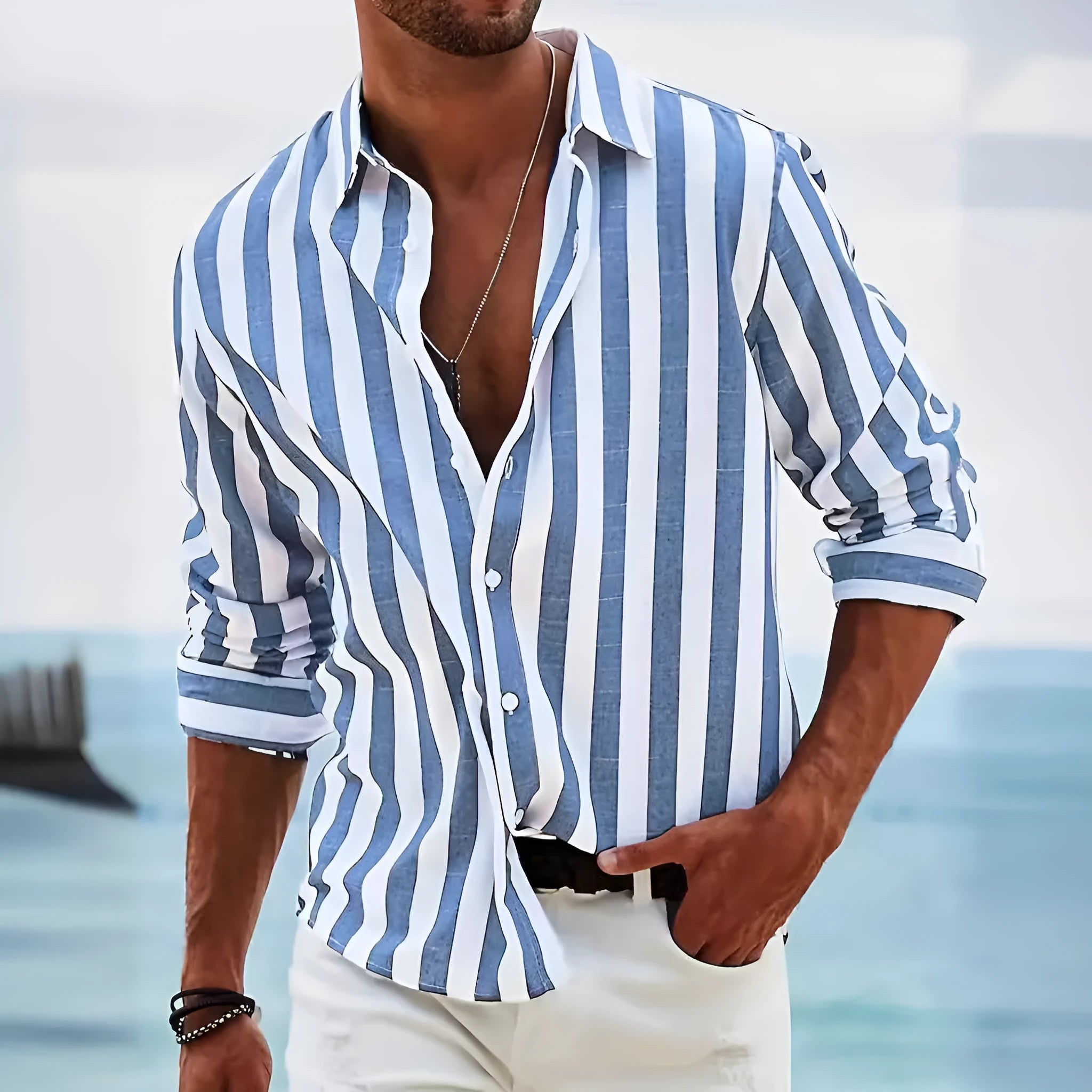 Men's striped casual shirt in loose fit with long sleeves and cardigan style