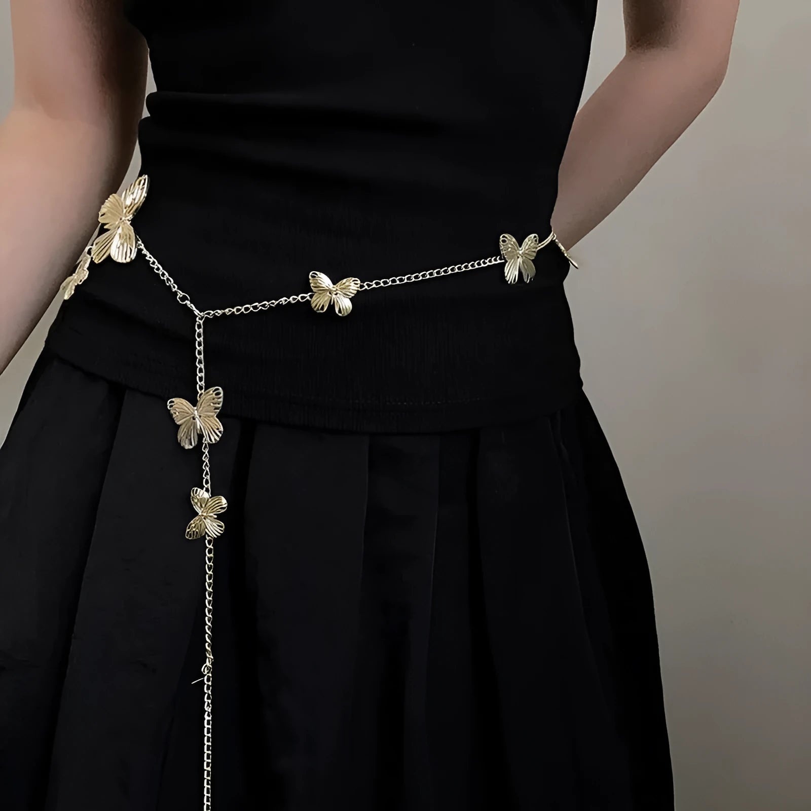 Golden butterfly waist chain jewellery for women with 104cm length and alloy construction