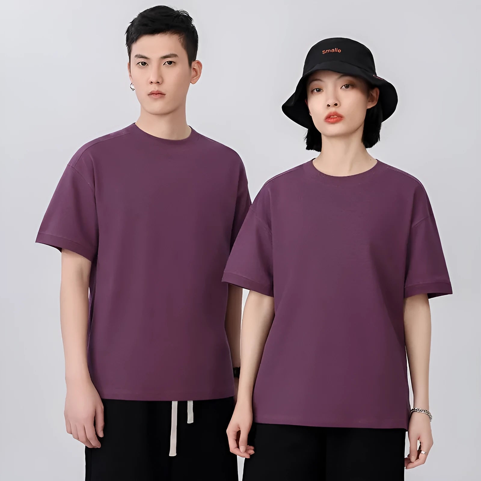 Breathable pique short-sleeved cotton T-shirt in loose fit, solid colour, summer wear