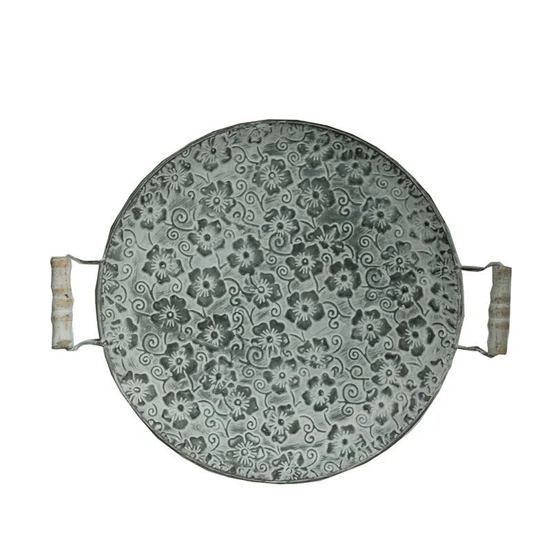 Round wrought iron storage tray with European style design for home organisation