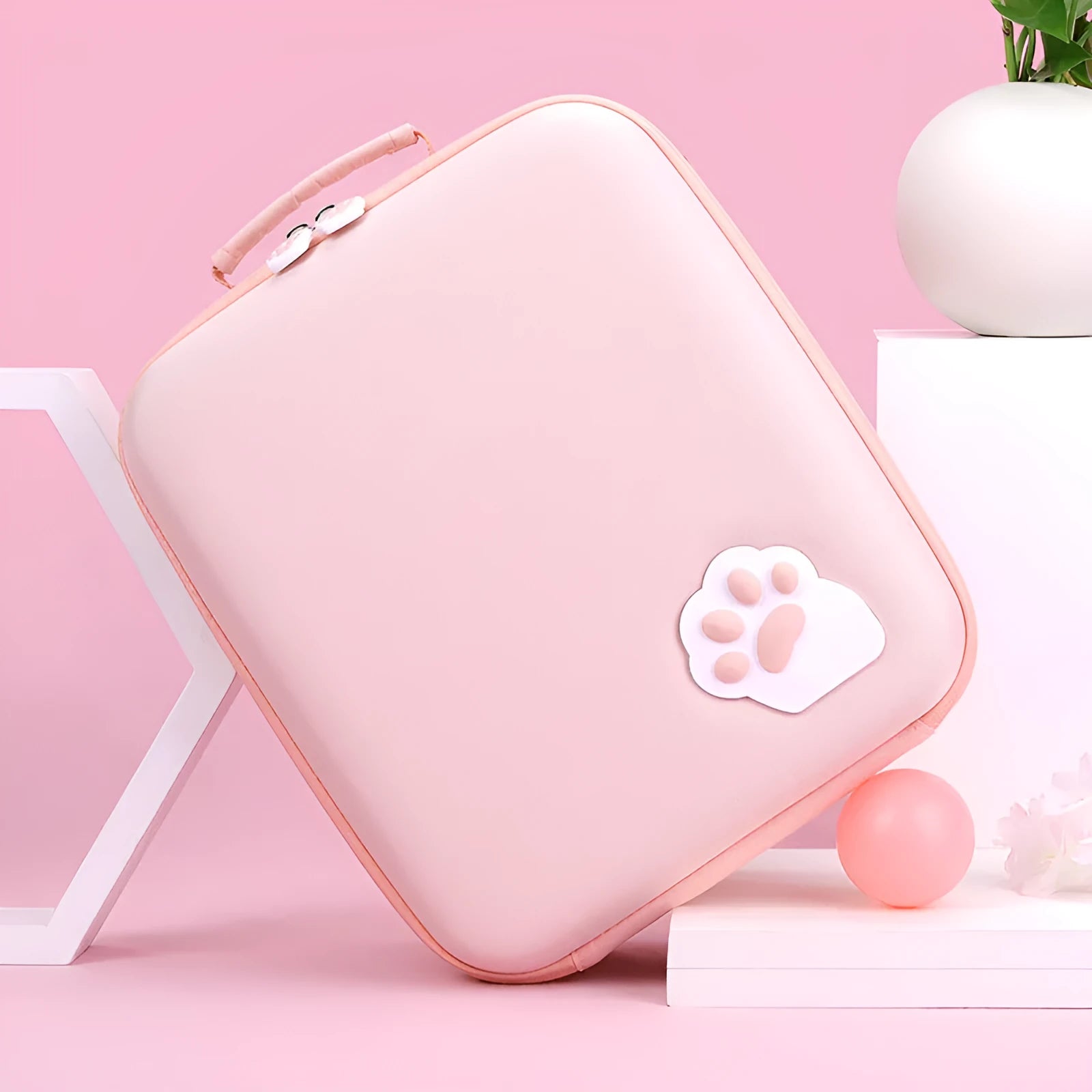 Nintendo Switch cat claw storage bag with shoulder strap, shown in black, holding game cartridges.