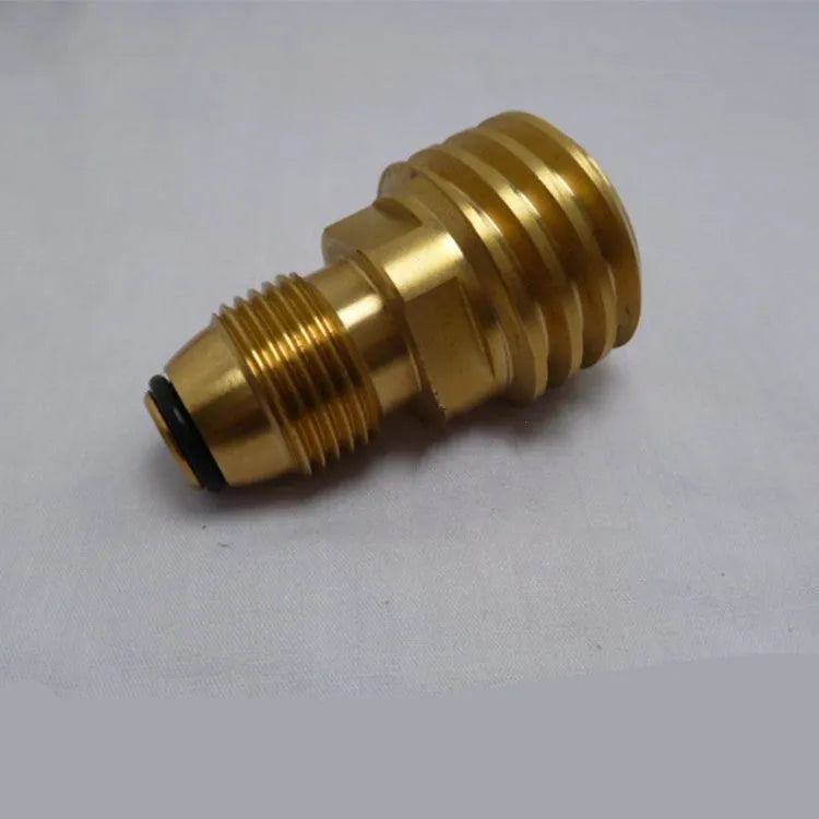 Gold-coloured brass gas brazing adapter with 7mm diameter and internal thread connection