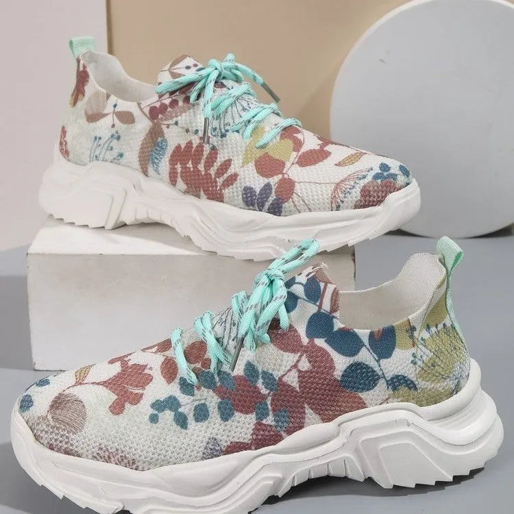Flyknit slip-on light running shoes with 3D printed flowers, breathable mesh upper, flat heel, available in multiple colours