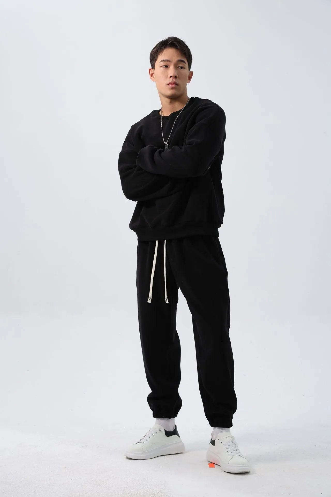 Men's polar fleece sports suit set with crew neck coat and padded trousers in double-sided shake design