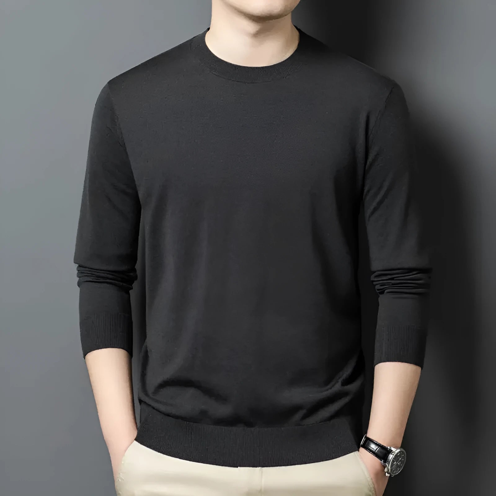 Men's round neck wool blend pullover sweater in winter weight with long sleeves