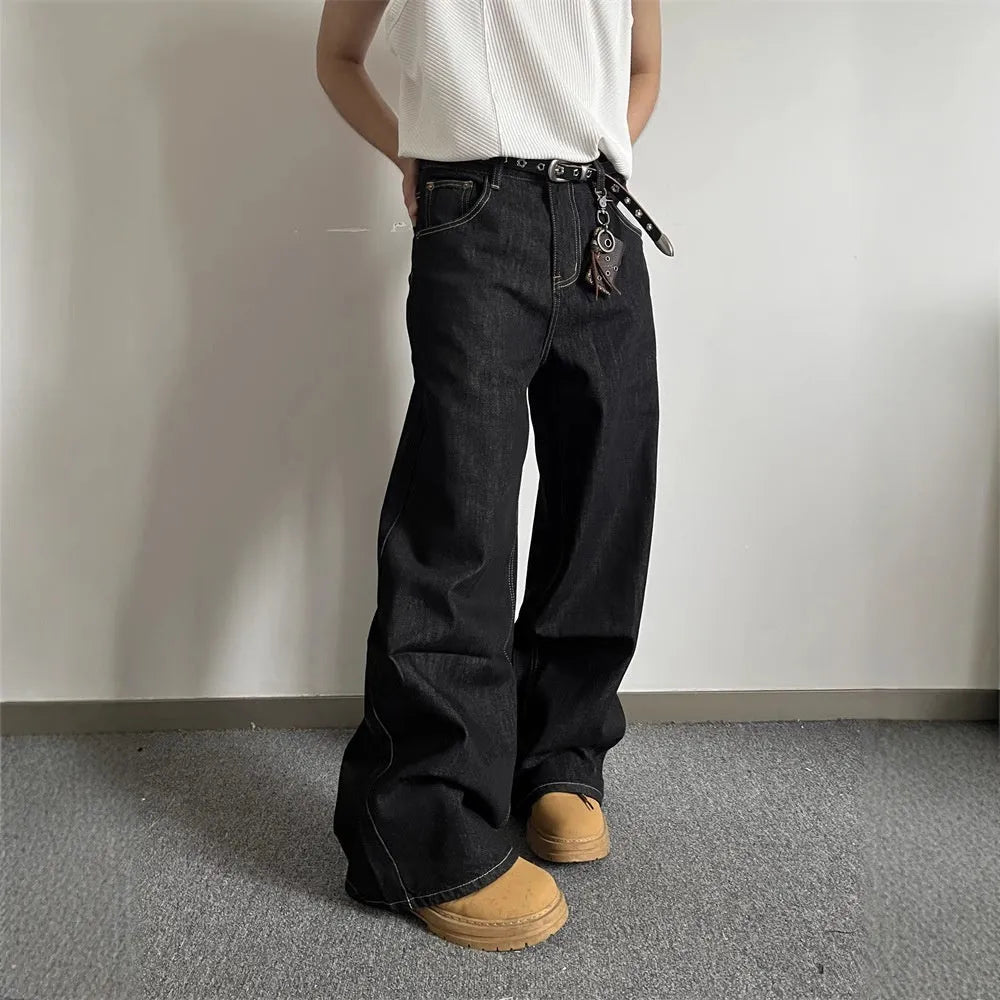 Black retro wide-leg jeans with straight-leg silhouette and mid waist design