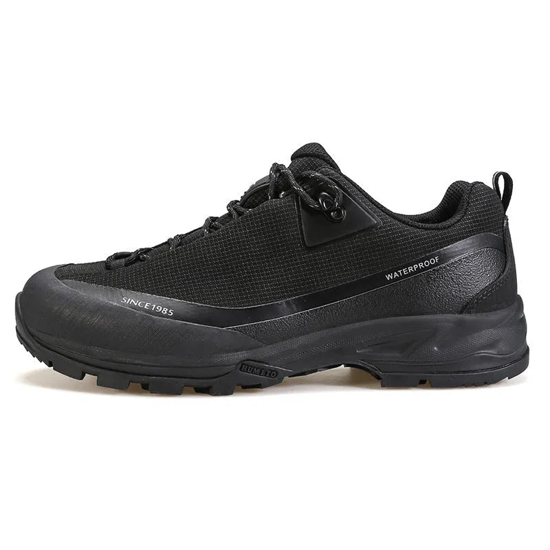 Low-top hiking boots in various colours with non-slip rubber soles and leather mesh upper