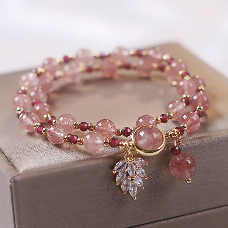 Red lucky cat charm crystal double layer bracelet with elastic closure