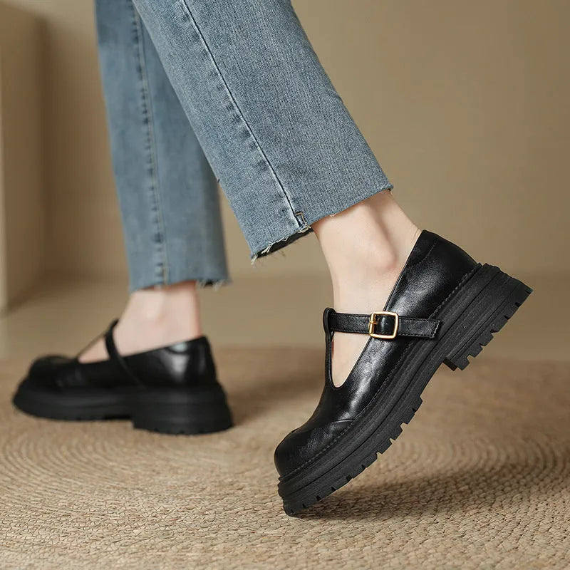 Vintage Mary Jane T-strap pumps for women, low heel, microfiber upper, round toe, buckle closure in black