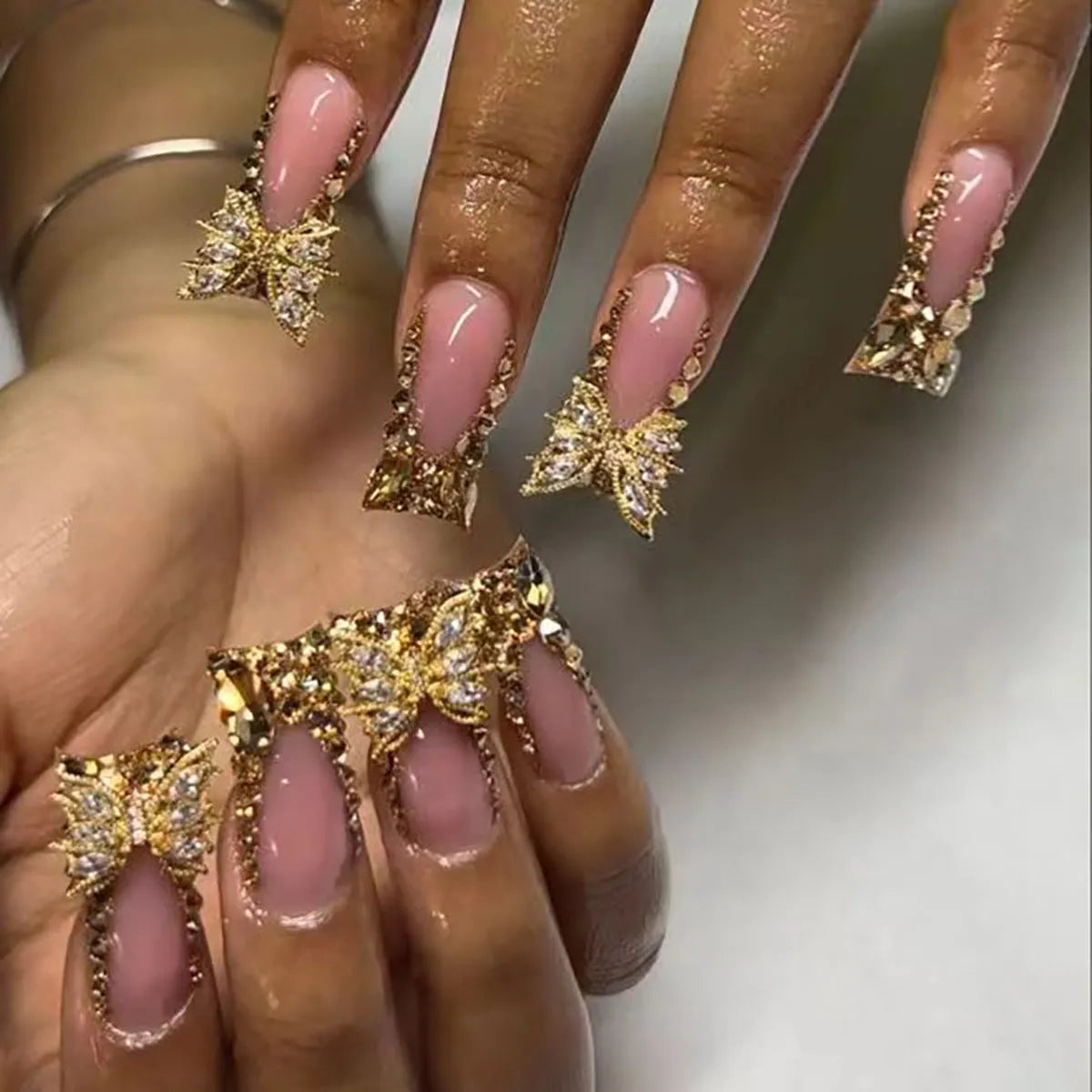 Golden diamond butterfly nail stickers 24pcs in colour D34 with glue or jelly glue for DIY manicure