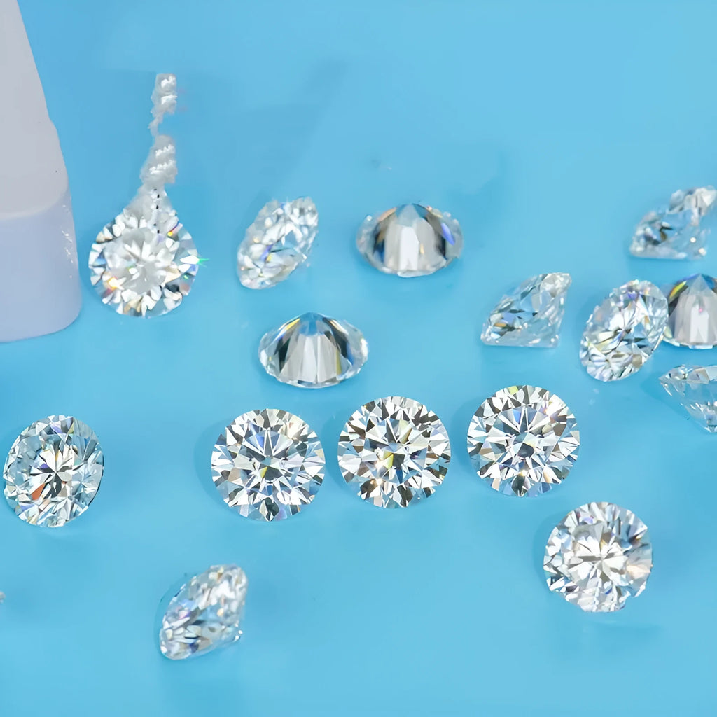 Round moissanite gem stone showing eight hearts and eight arrows cut pattern
