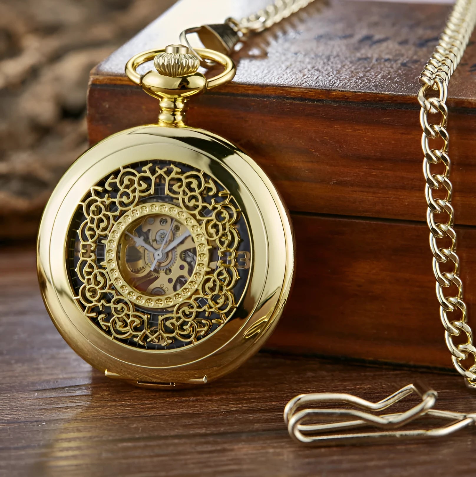 Retro floral print automatic mechanical pocket watch with transparent case back and alloy construction